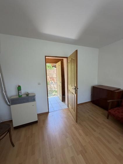 Casă cu 2 camere în Presaca