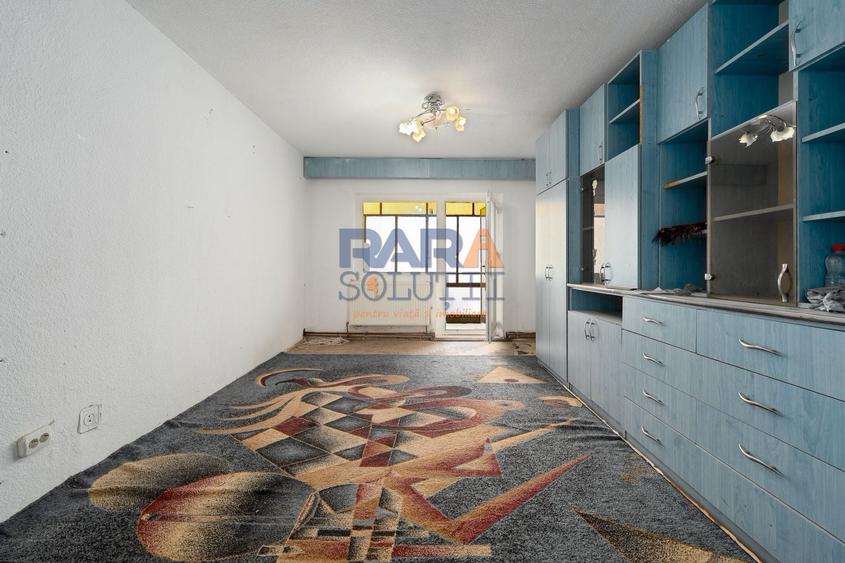 Apartament cu 3 camere decomandat, mobilat în Sud