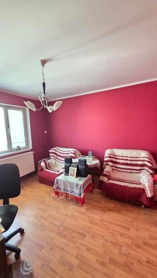 Apartament cu 2 camere decomandat, mobilat în Nord
