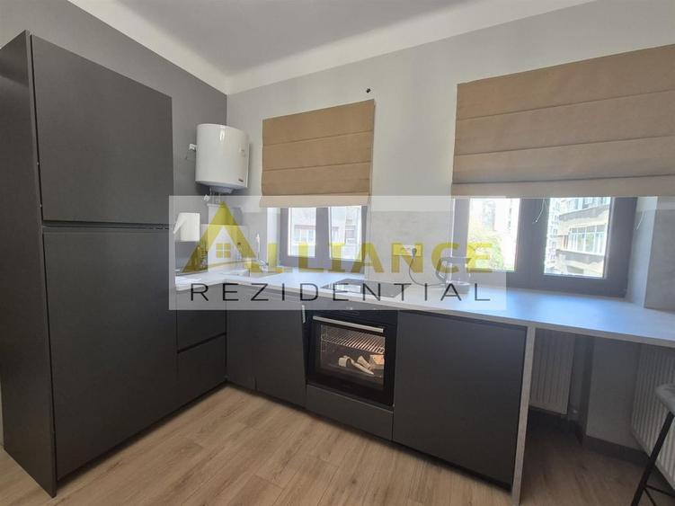Apartament cu 2 camere decomandat în Universitate