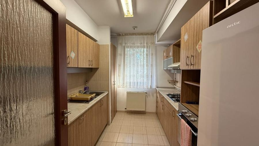 Apartament cu 2 camere decomandat, mobilat în Olteniței