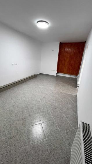 Spațiu comercial, de 34 mp, în Micro 6