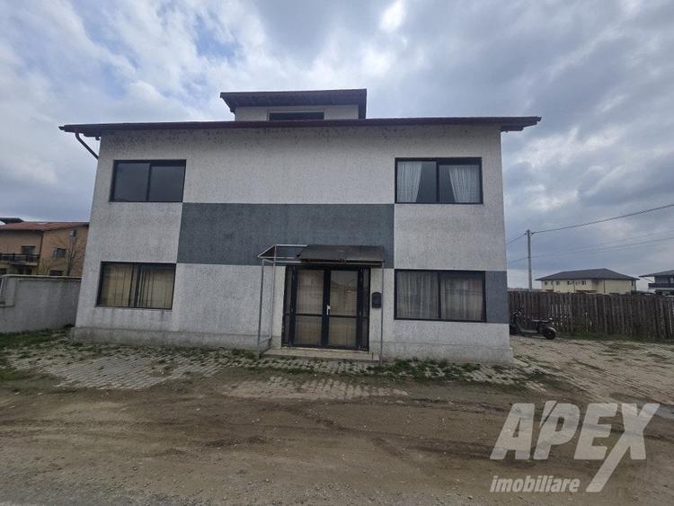 Spațiu comercial, de 144 mp, în Clinceni