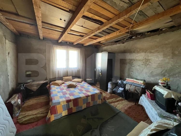Casă individuală cu 5 camere cu Canalizare în Popoveni