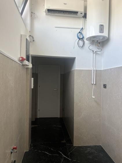 Spațiu comercial, de 51 mp, în Horea