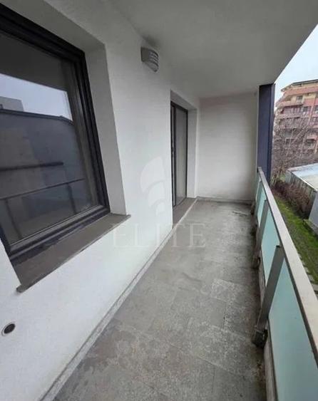 Apartament cu 2 camere semidecomandat, mobilat în Mărăști