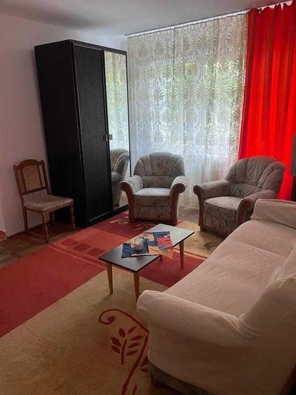 Apartament cu 2 camere semidecomandat în Medicină