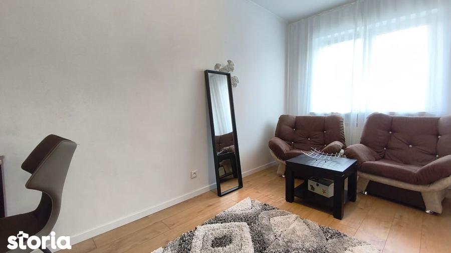 Apartament cu 2 camere în 22 Decembrie