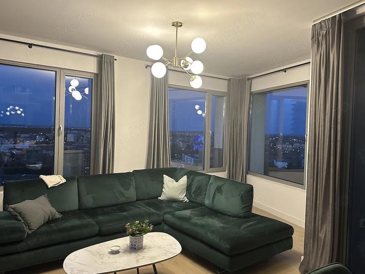 Apartament cu 3 camere decomandat, mobilat în Central
