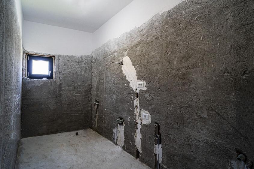 Apartament cu 2 camere semidecomandat în Militari