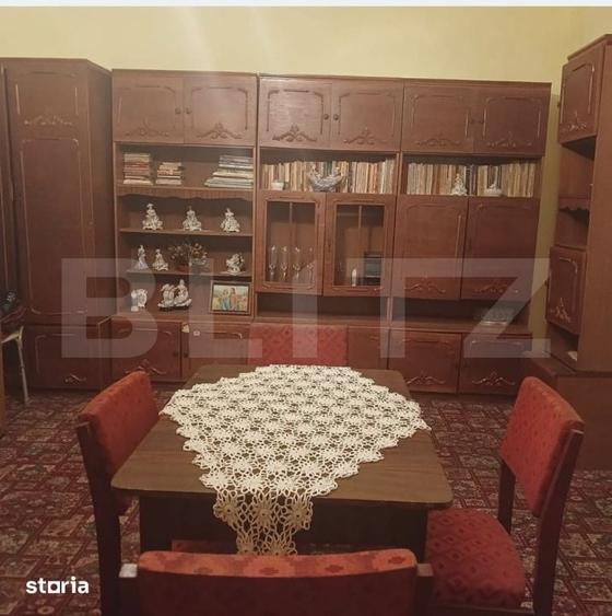 Casă cu 4 camere cu Teren 2795 Mp în Central