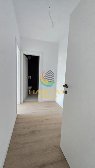 Apartament cu 3 camere semidecomandat în Brâncoveanu