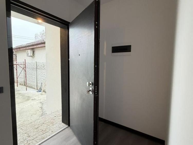 Casă individuală cu 3 camere cu Teren 375 Mp în Brestei