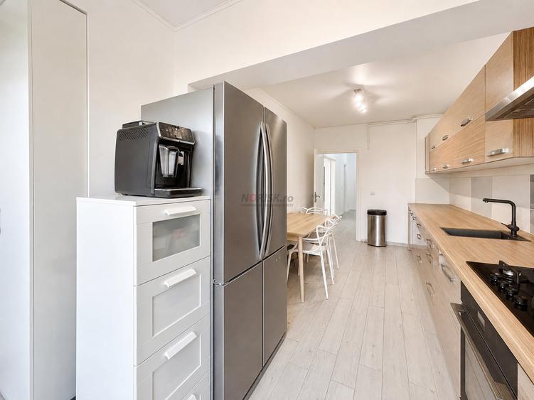 Apartament cu 3 camere decomandat, mobilat în Jiului