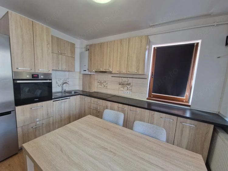 Apartament cu 2 camere decomandat în Lazaret