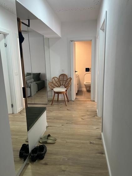 Apartament cu 3 camere decomandat în Pipera