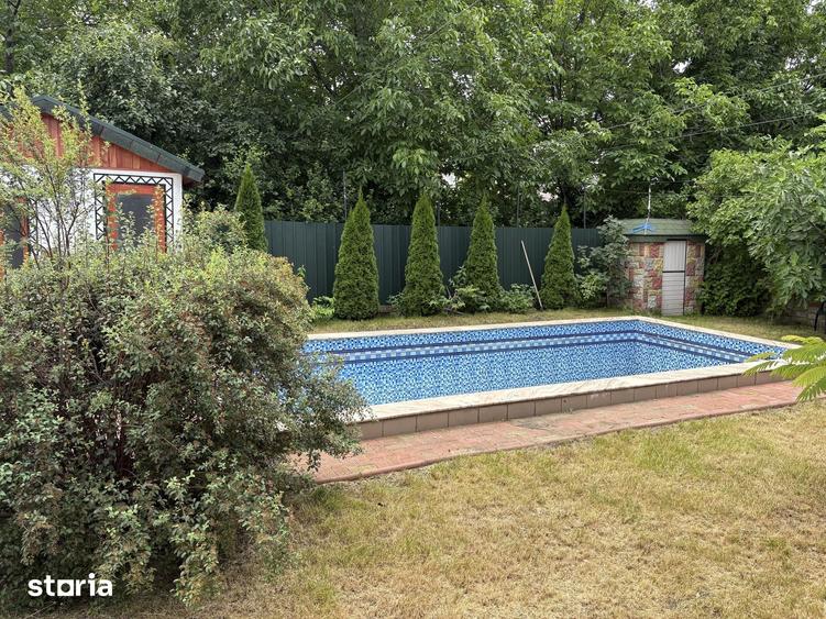 Casă cu 5 camere cu Teren 1700 Mp în Central