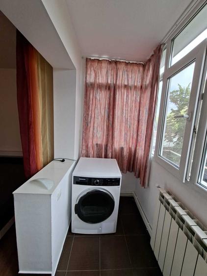 Apartament cu 2 camere semidecomandat în Exterior Vest