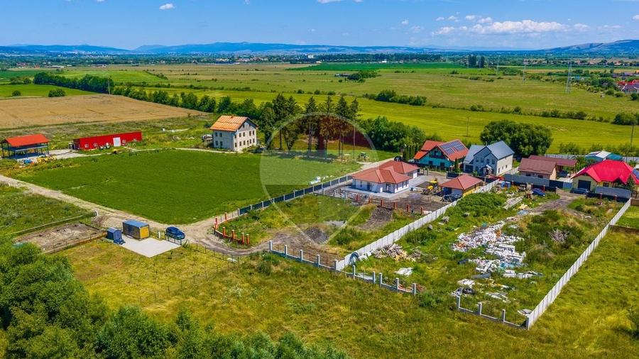 Teren Construcții intravilan de 1376 mp, în Prejmer