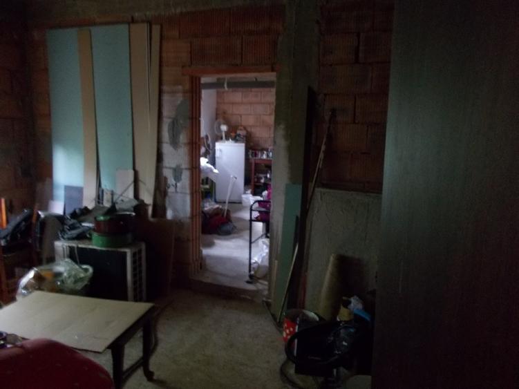 Casă individuală cu 5 camere cu Teren 780 Mp în Peciu Nou