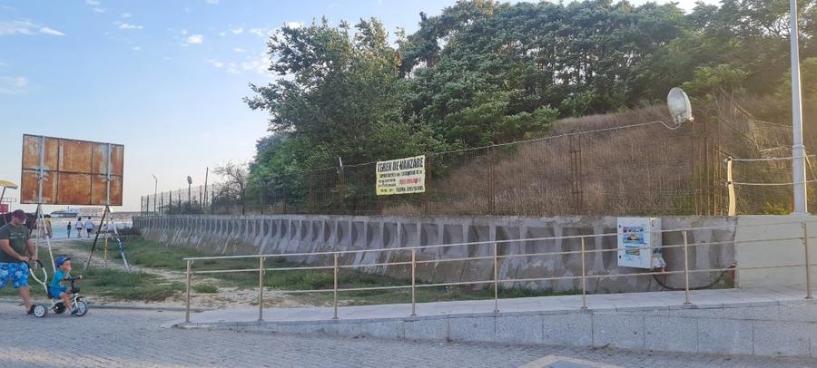 Teren Construcții intravilan de 895 mp, în Nord-Est