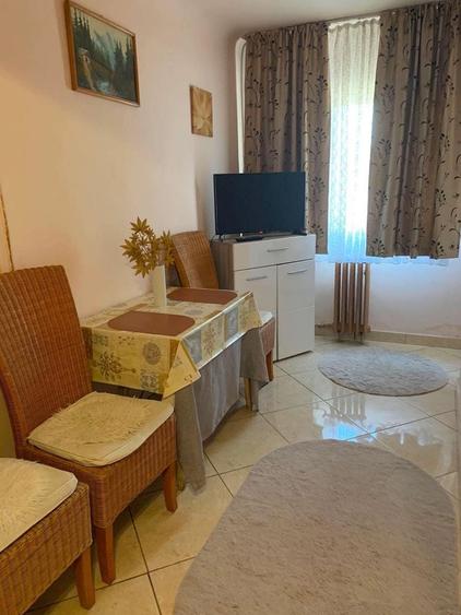 Inchiriez Garsoniera Craiova langa Liceul Henri Coanda - 5