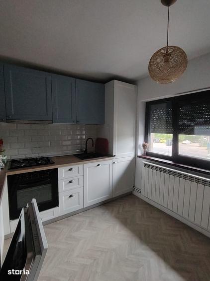 Apartament cu 3 camere în Miroslava