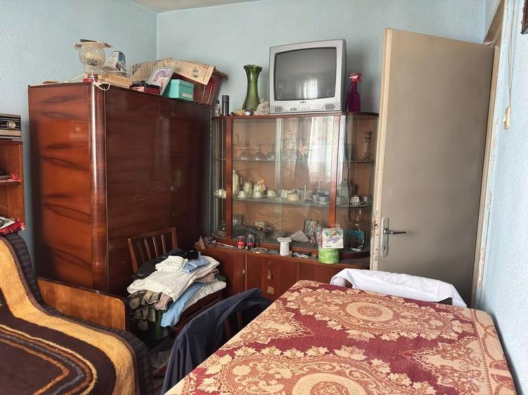 Garsonieră semidecomandată în Vest