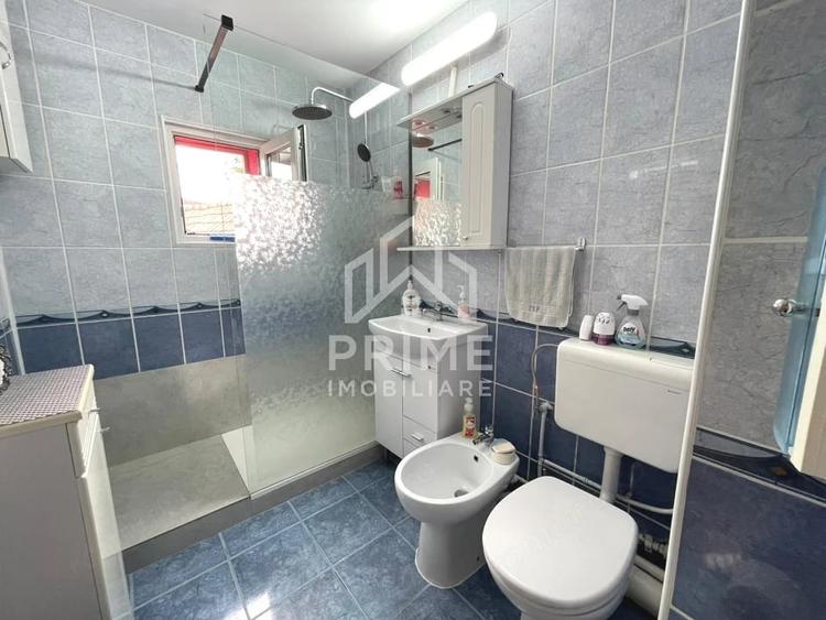 Apartament cu 2 camere decomandat în Cetate