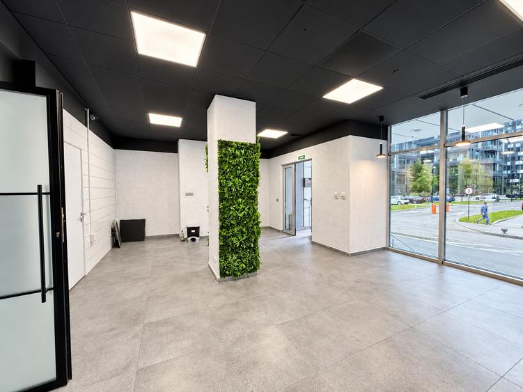 Spațiu comercial, de 108 mp, în Politehnica