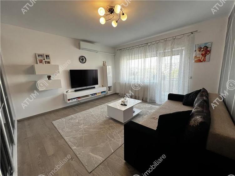 Apartament cu 2 camere decomandat, mobilat în Șelimbăr