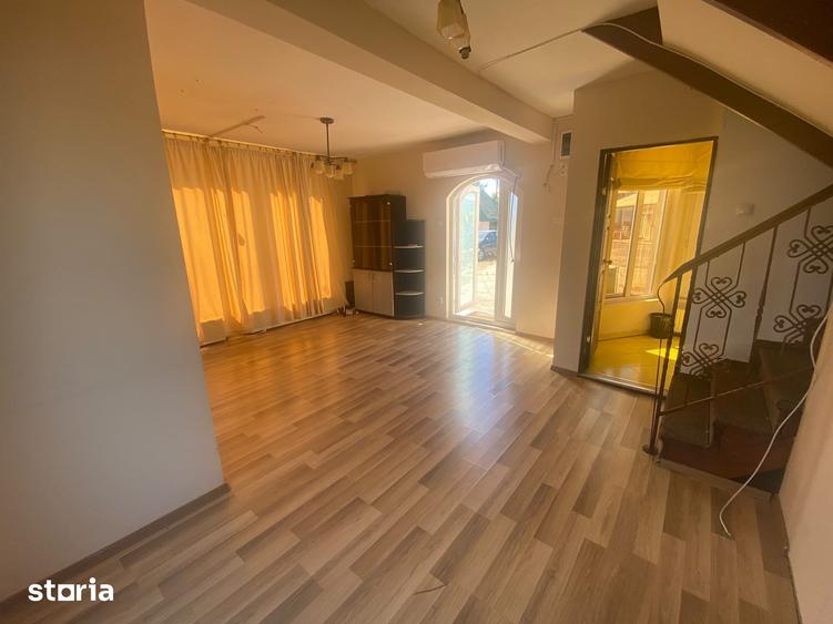 Casă cu 3 camere cu Teren 50 Mp în Central
