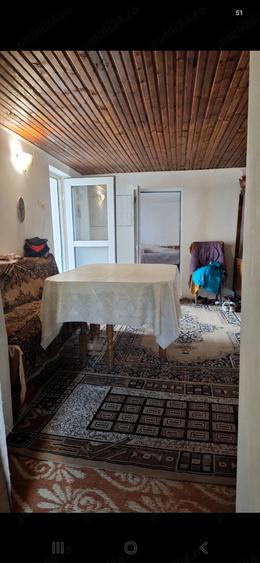 Casă cu 3 camere cu Teren 994 Mp în Central