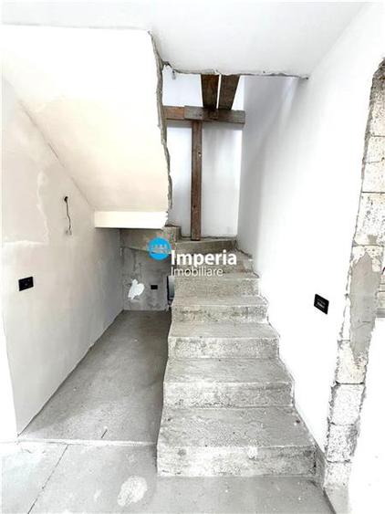 Casă individuală cu 4 camere cu Teren 550 Mp în Cornești