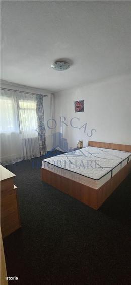 Garsonieră decomandată în Rovine