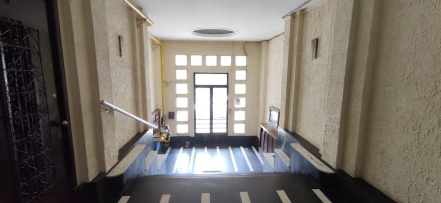 Apartament cu 4 camere nedecomandat, mobilat în Dacia