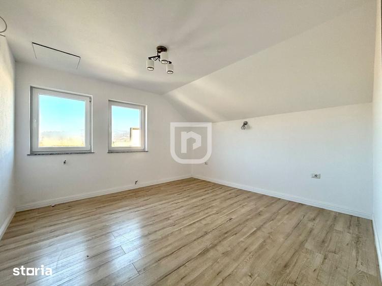 Casă cu 5 camere cu Teren 390 Mp în Central