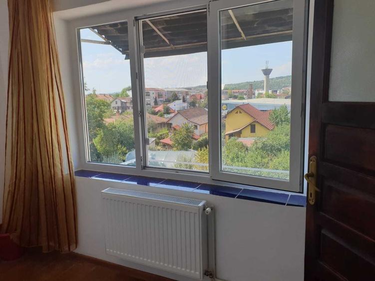 Garsonieră decomandată în Nord