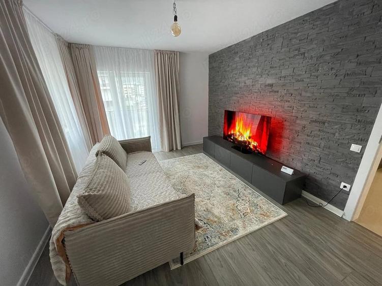 Apartament cu 2 camere decomandat, mobilat în Florești