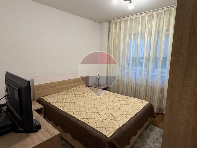 Apartament cu 2 camere semidecomandat, mobilat în Militari
