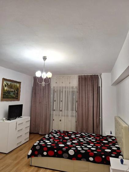 Garsonieră decomandată în Brazda lui Novac