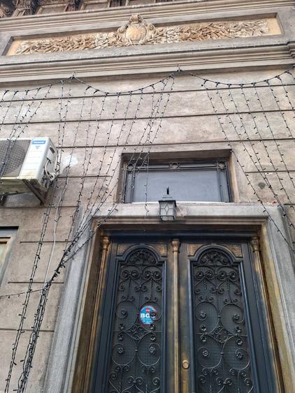 Casă cu 4 camere în Dorobanți