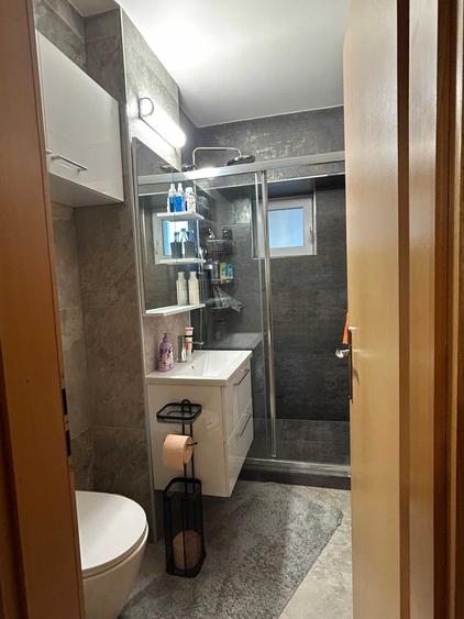 Apartament cu 4 camere decomandat în Simion Bărnuțiu