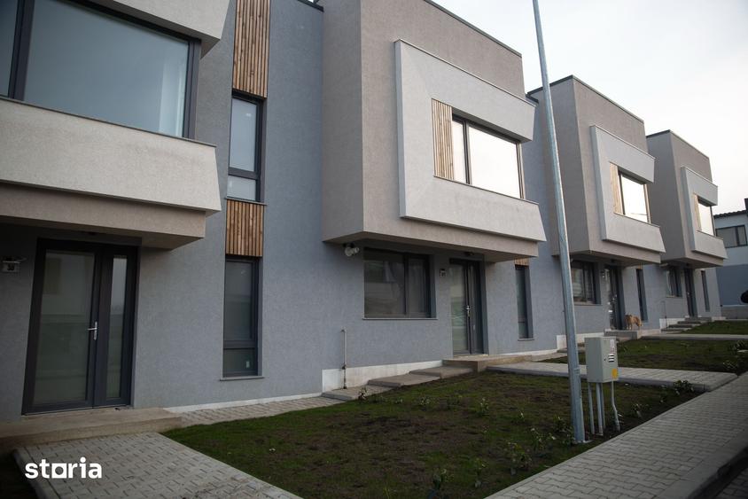 Casă cu 4 camere cu Teren 250 Mp în Central