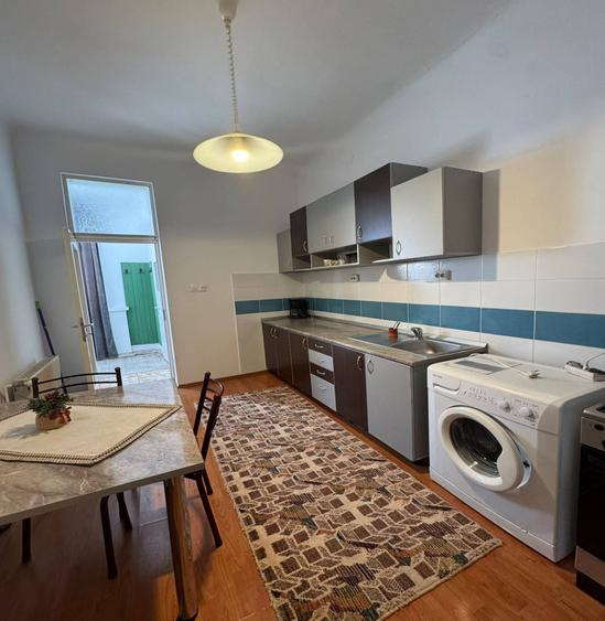 Apartament cu 2 camere decomandat în Mărăști
