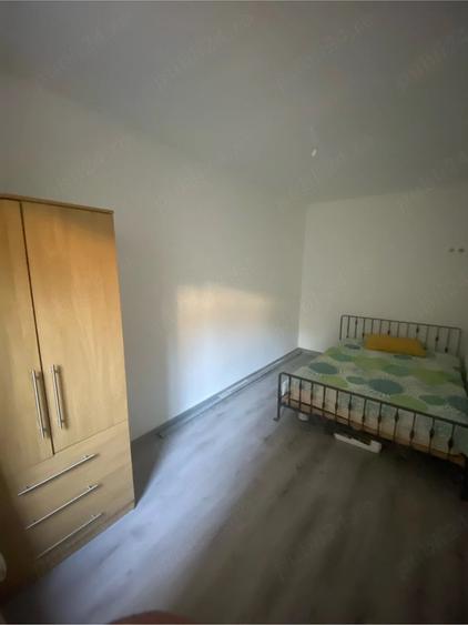 Apartament cu 3 camere decomandat în Big