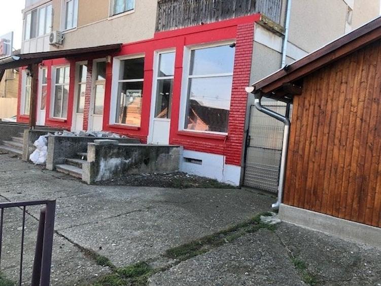 Spațiu comercial, de 160 mp, în Daia Română