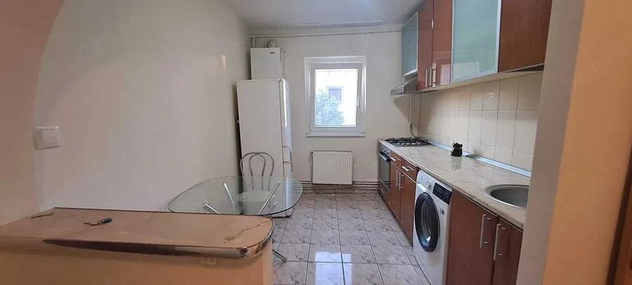 Zona Stadion - Apartament cu doua camere - 7