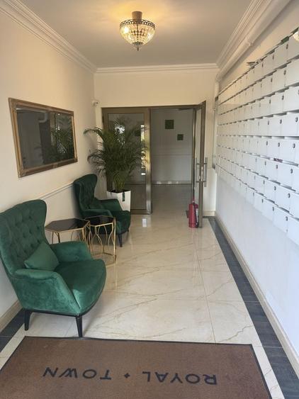 Apartament cu 2 camere semidecomandat în Albești
