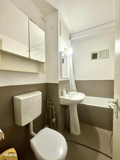 Complex Studentesc, DECOMANDAT, Centrala proprie - 5